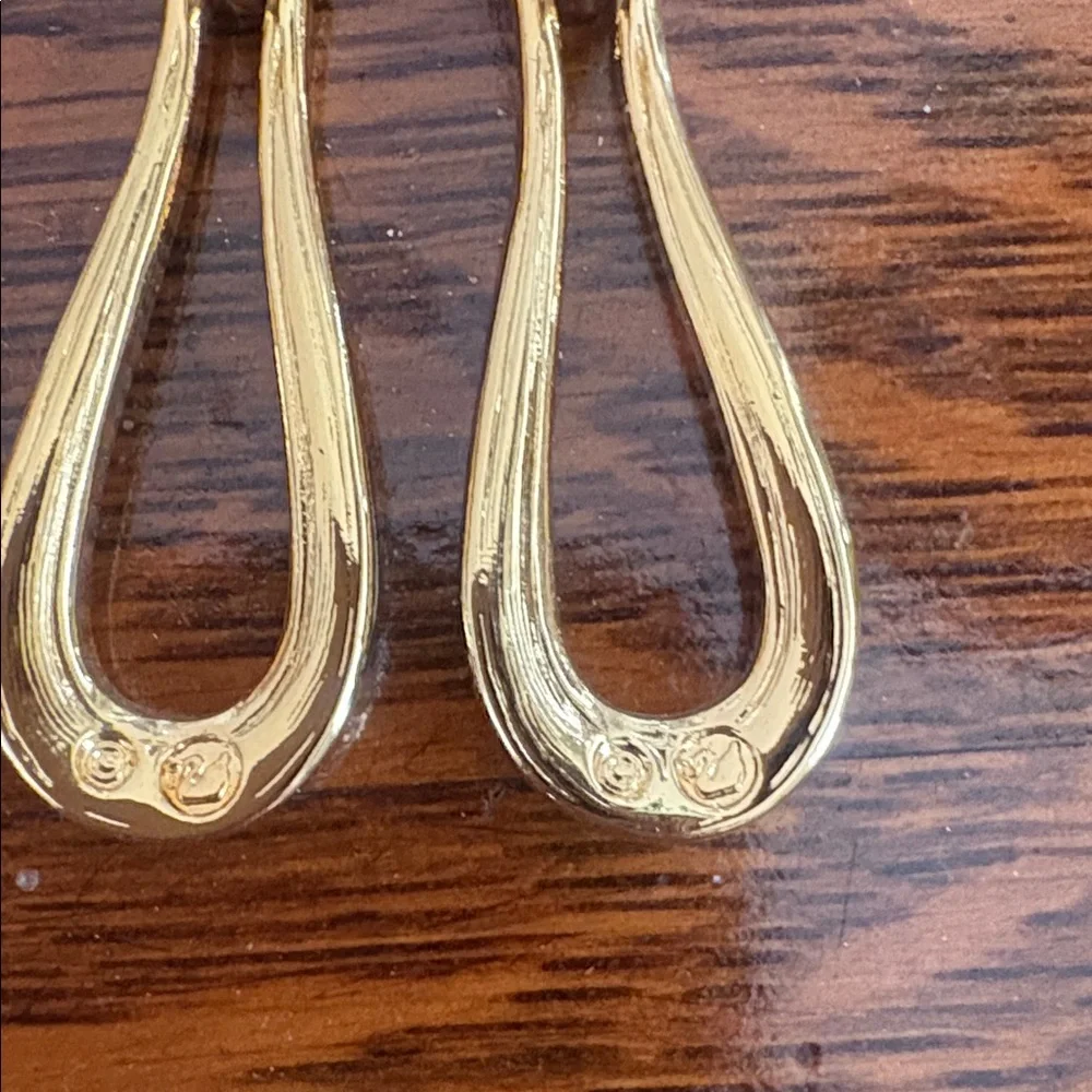 NWOT Swarovski clip earrings - Picture 4 of 5